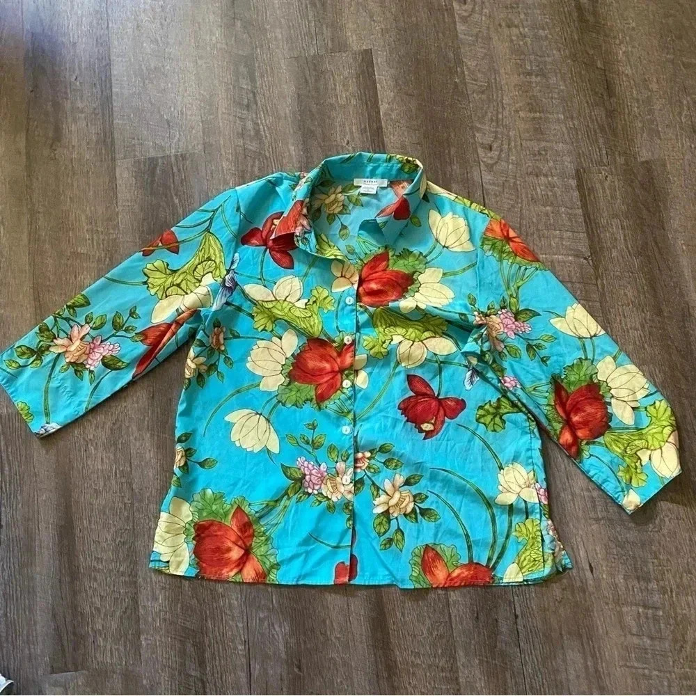 Natori floral button up size medium -FINAL